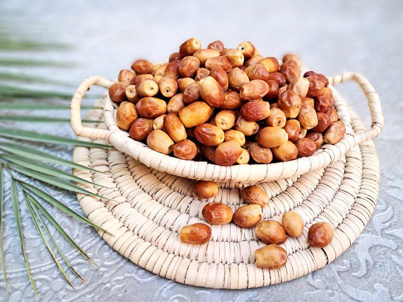Zahedi Dates